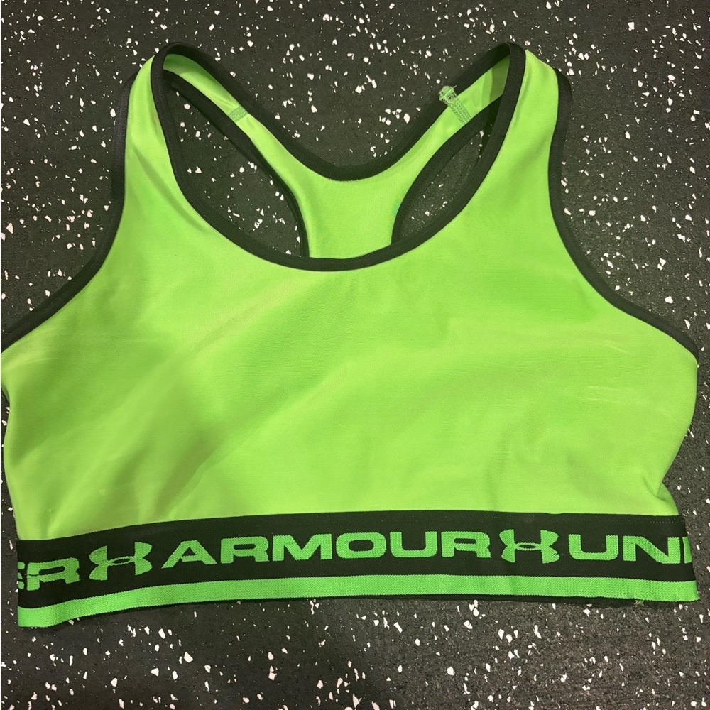 Under Armour size Small sports Bra